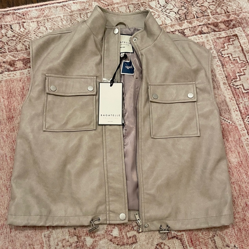 Bagatelle collection